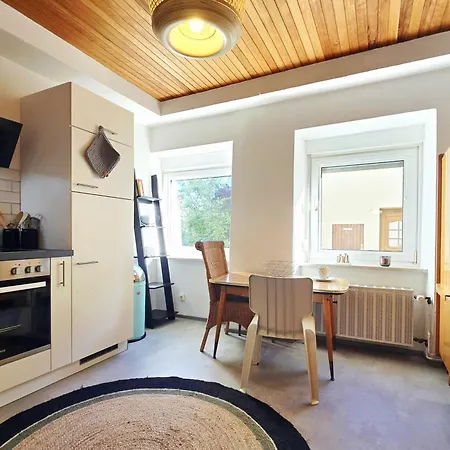5 Minuten Zur Historischen Altstadt Gemütliche In Heilig-kreuz Apartment Trier